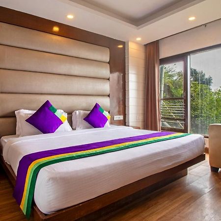 Treebo Premium Queen Of Hills Near Mall Road Mussoorie Luaran gambar