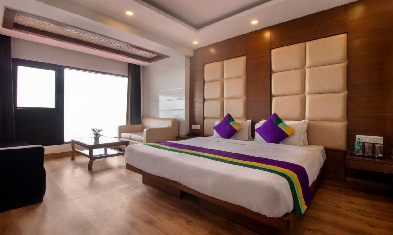 Treebo Premium Queen Of Hills Near Mall Road Mussoorie Luaran gambar
