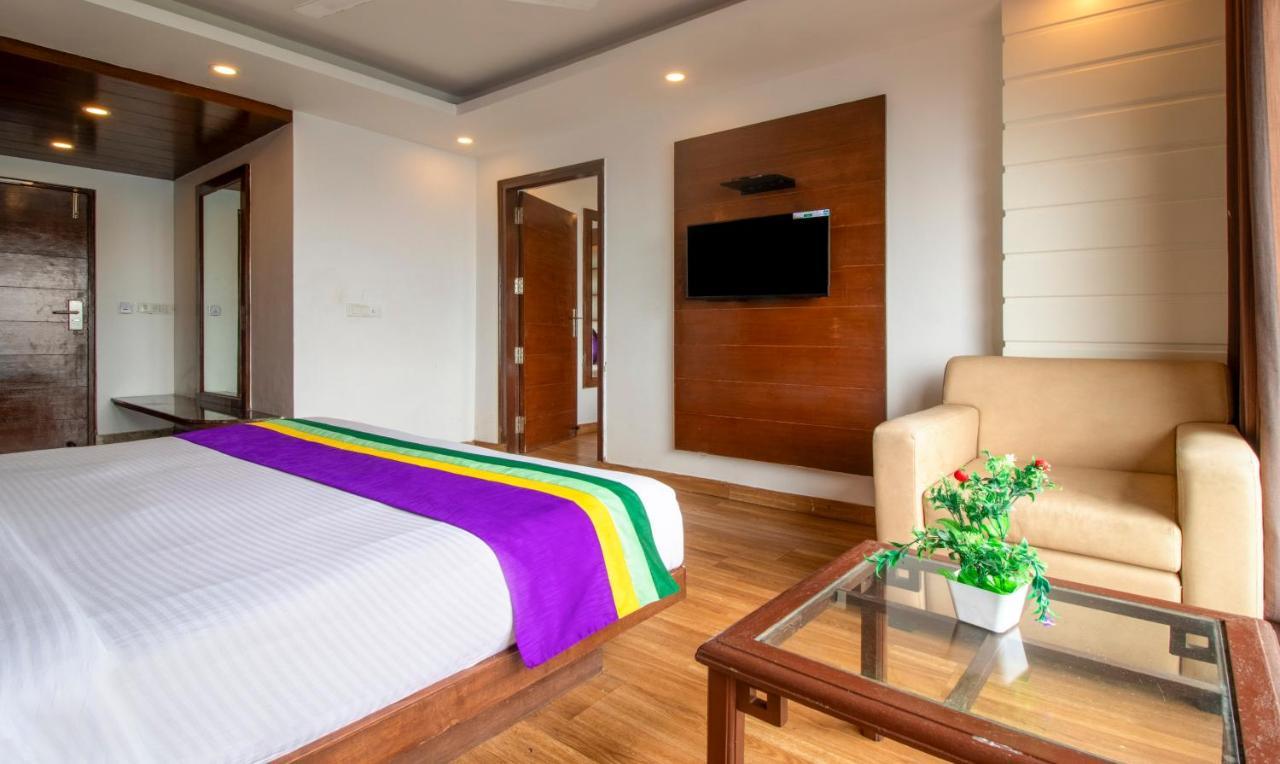 Treebo Premium Queen Of Hills Near Mall Road Mussoorie Luaran gambar